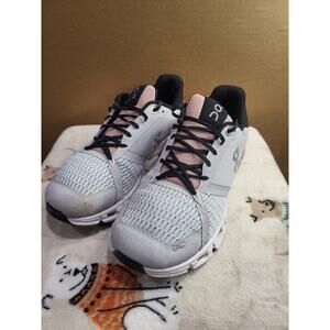 Oncloud cloudflyer size 9